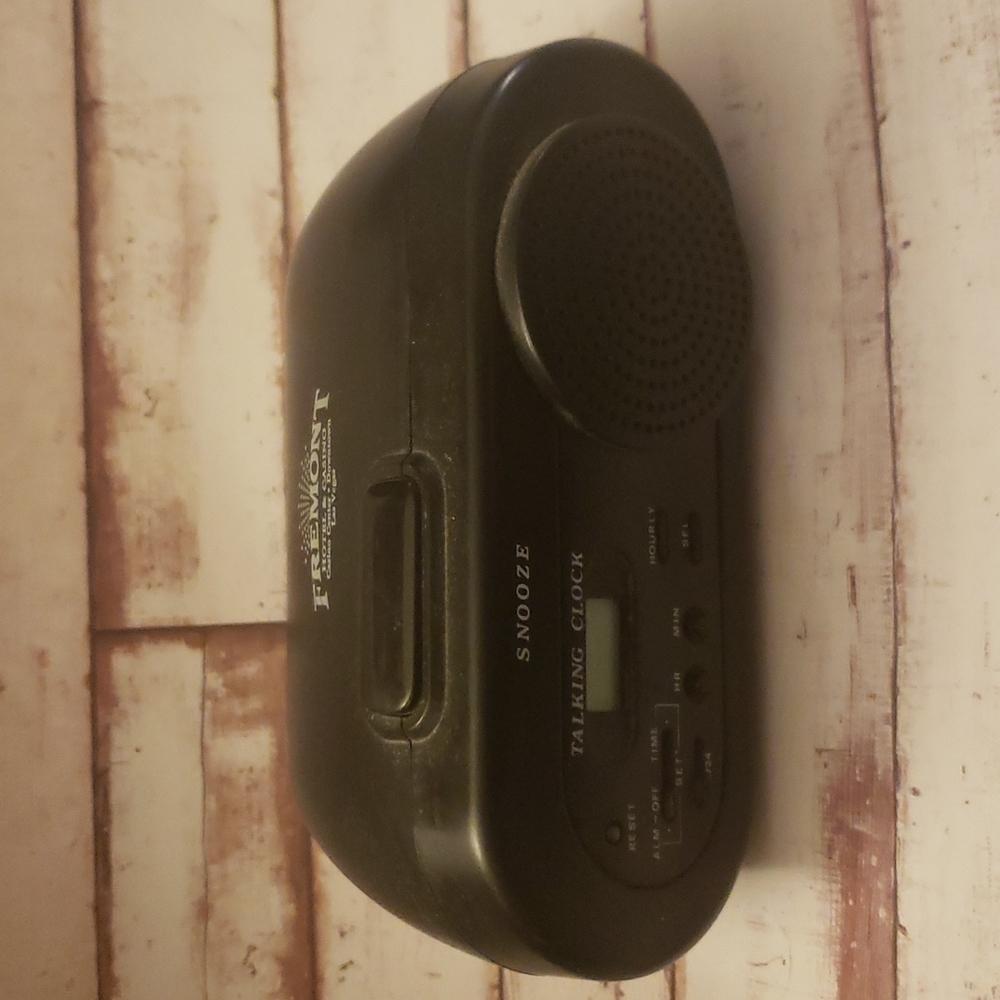 Portable Talking Clock - Picture 9 of 9